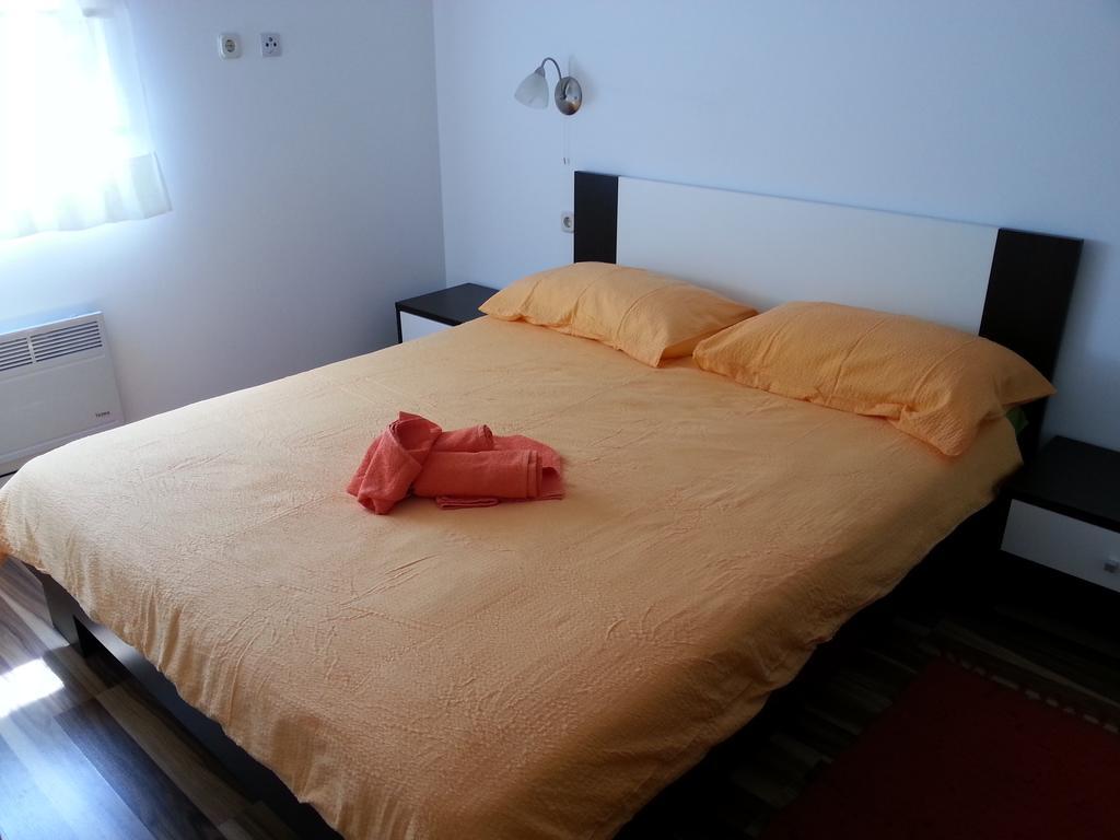 Apartment Drenovica Pula Oda fotoğraf