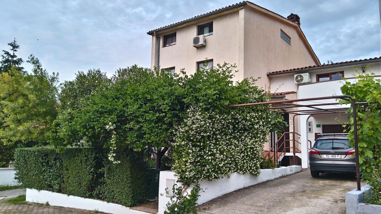 Apartment Drenovica Pula Dış mekan fotoğraf